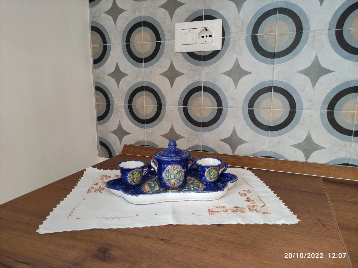 Casa Del Mare Sicilia Letojanni Villa Luaran gambar